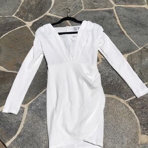NWT plunge neck white stretch dress
